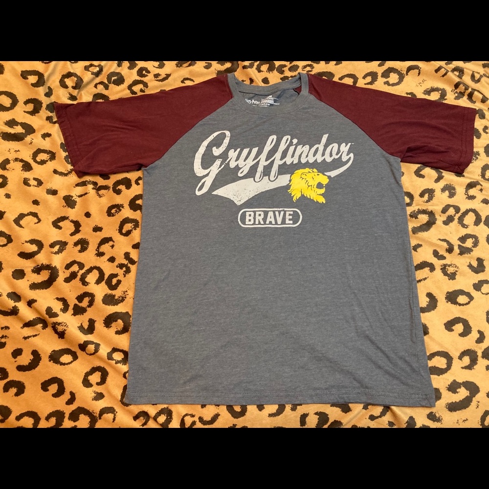 Harry Potter Gryffindor shirt